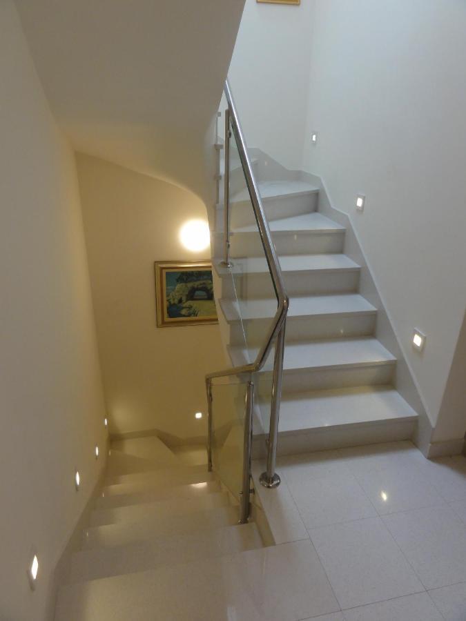 Apartments Villa Joy Podgora Exteriör bild